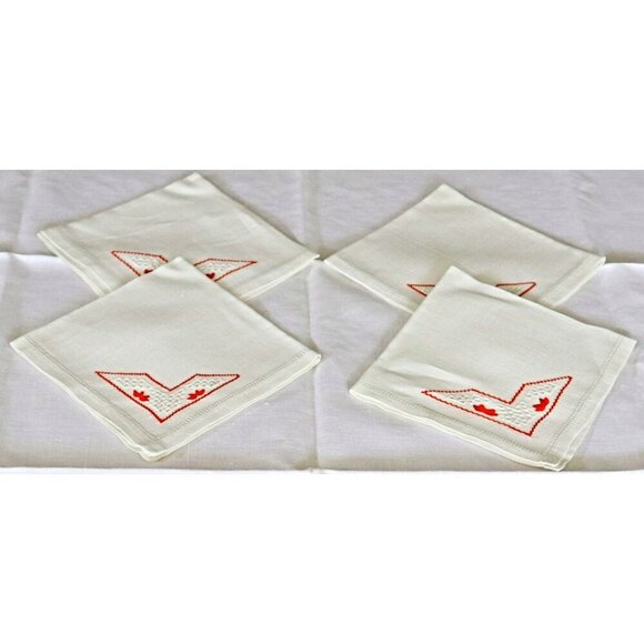 Vintage Small Linen Tablecloth & 4 Napkins Embroidered Openwork 1960s - Picture 4 of 6